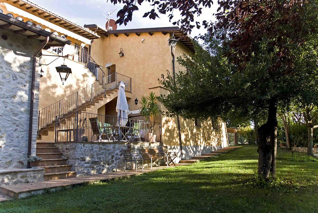 Casale Del Monsignore สโปเลโต ภายนอก รูปภาพ
