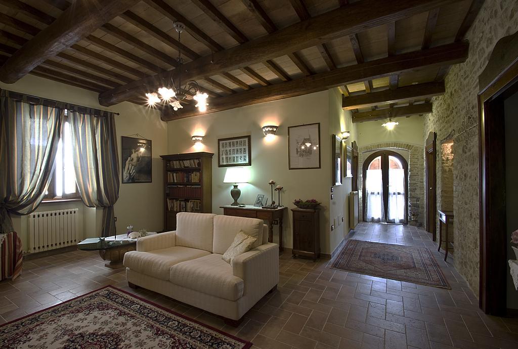 Casale Del Monsignore สโปเลโต ภายนอก รูปภาพ