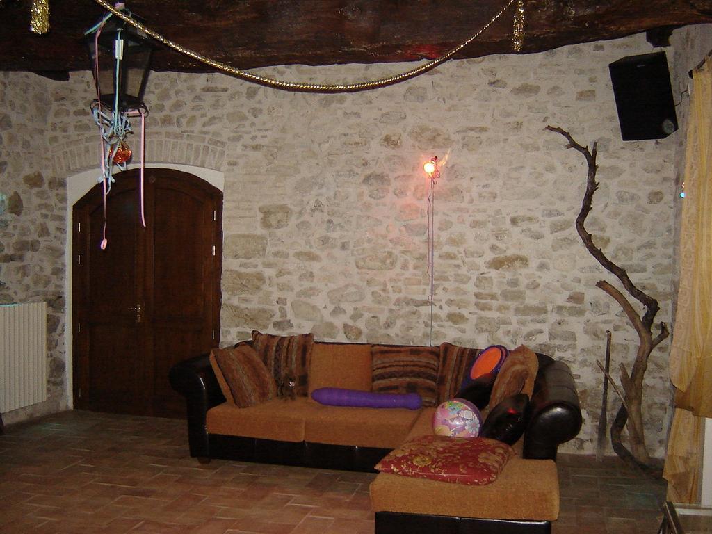 Casale Del Monsignore สโปเลโต ภายนอก รูปภาพ