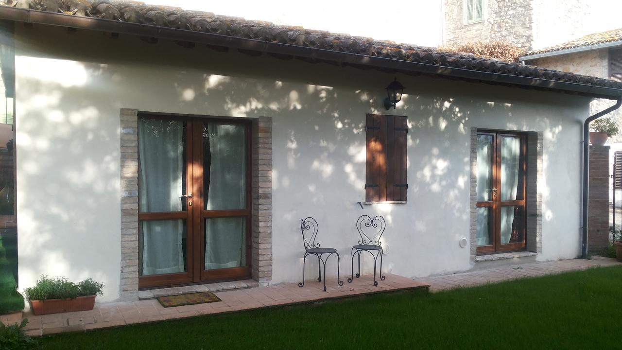 Casale Del Monsignore สโปเลโต ภายนอก รูปภาพ